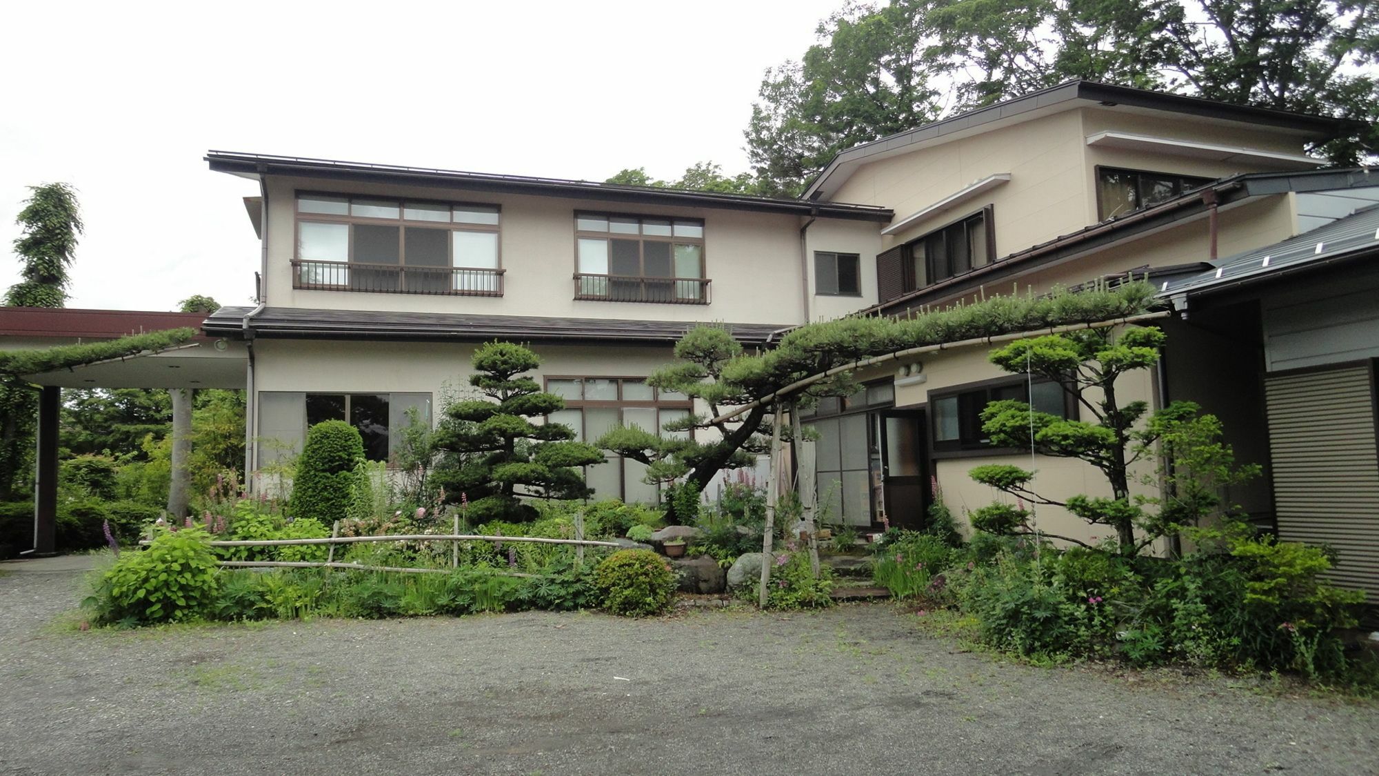 Yamanouchi Guest House Yamanakako Exterior photo